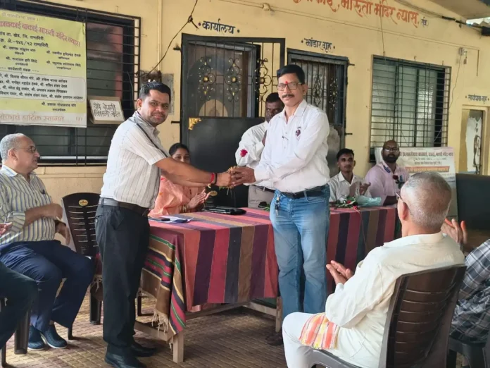 महसूल सप्ताह निमित्त कोरेगाव येथे शिबिर संपन्न महसूल सप्ताह निमित्त कोरेगाव येथे शिबिर संपन्न